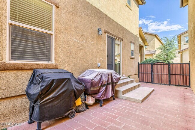 Building Photo - 6723 Boulder Canyon Ln