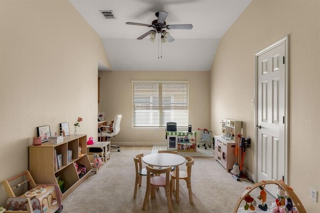 Building Photo - 1821 Village Oak Ct