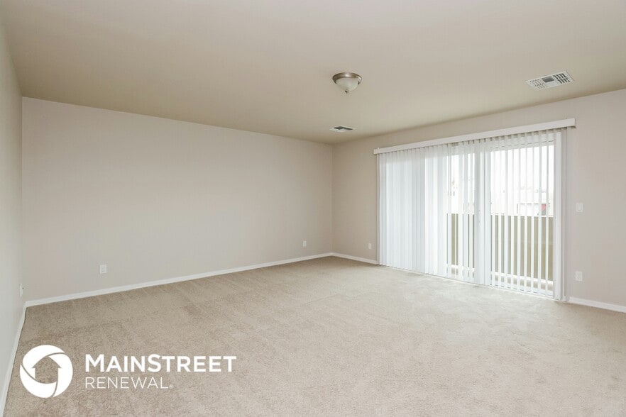 Building Photo - 2000 N 36th St