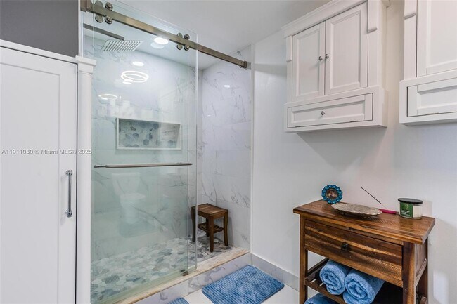 Building Photo - 100 N Federal Hwy