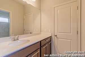 Building Photo - 1239 Yaupon Loop