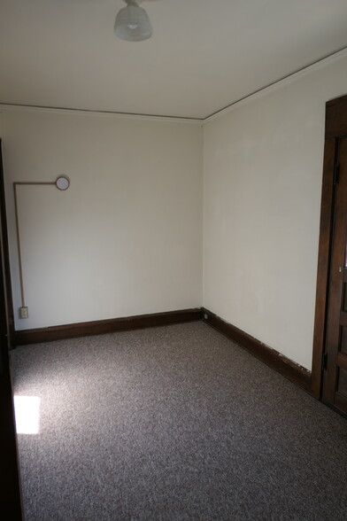 Bedroom 1 - 1937 University Ave