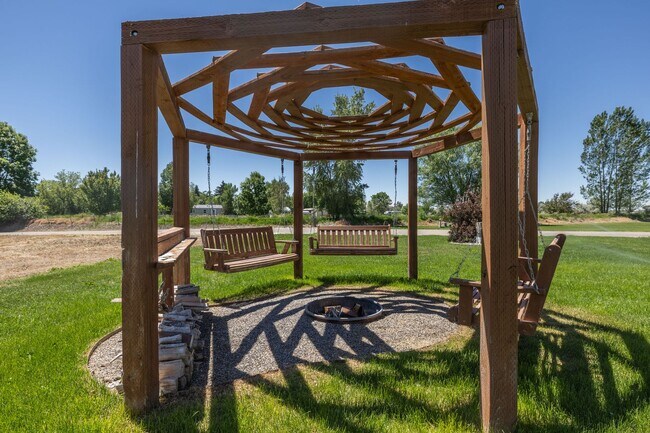 Building Photo - BEAUTIFUL 5 BED 3 BATH HOME IN FIRTH