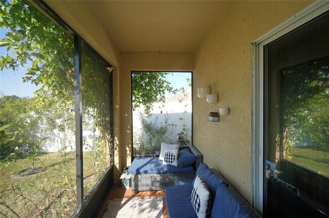 Building Photo - 11124 Leland Groves Dr