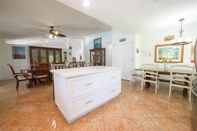 Building Photo - 27651 SW 155th Ave