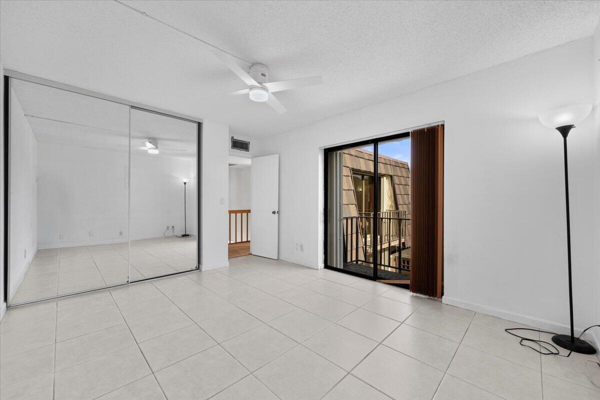Building Photo - 1560 Forest Lakes Cir