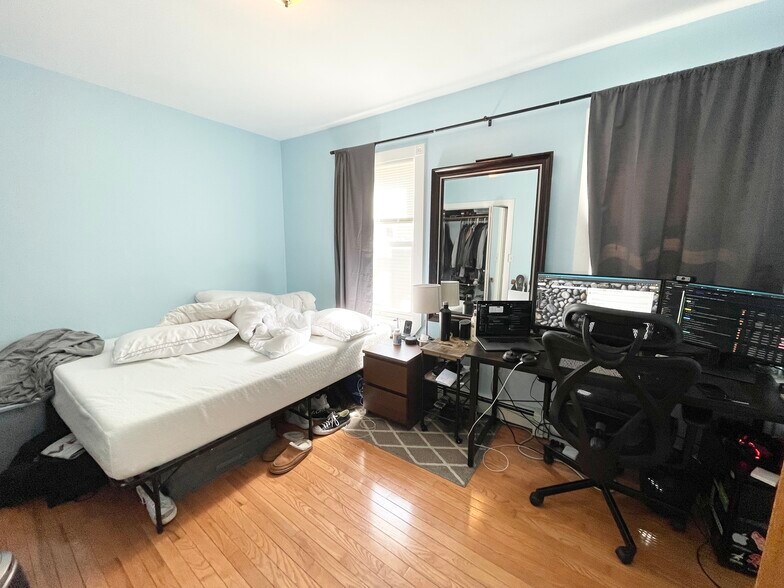 Building Photo - 65 Preble St