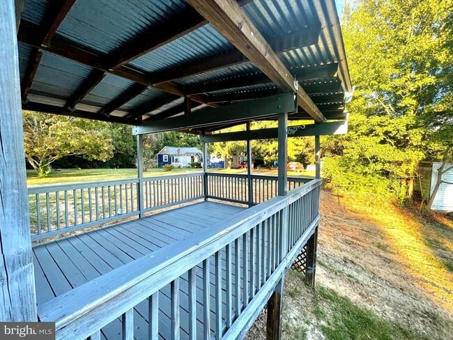 Building Photo - 11291 Pine Hill Rd