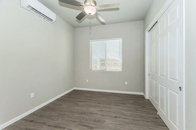 Building Photo - 6016 E Sussex Way