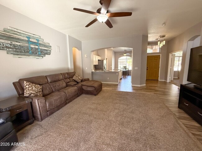 Building Photo - 235 E Smoke Tree Rd