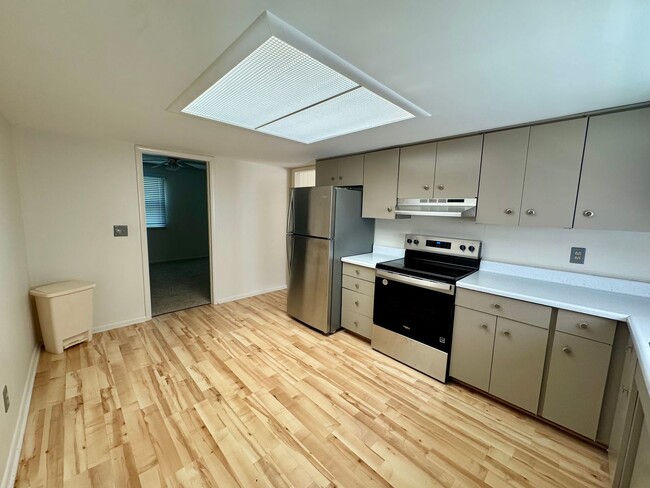 Building Photo - West Lafayette Schools Beautiful Home, Att...