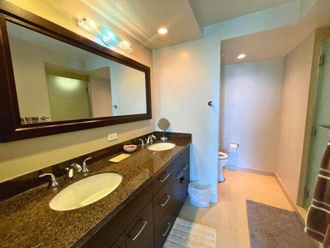 Building Photo - 1837 Kalakaua Ave