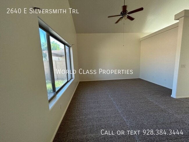 Building Photo - 2640 E Silversmith Trail