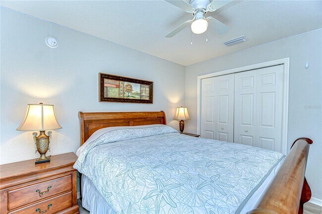 Building Photo - 6731 Castle Green Pl