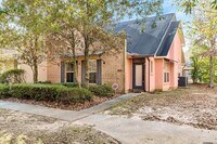 Building Photo - 11110 Boardwalk Dr