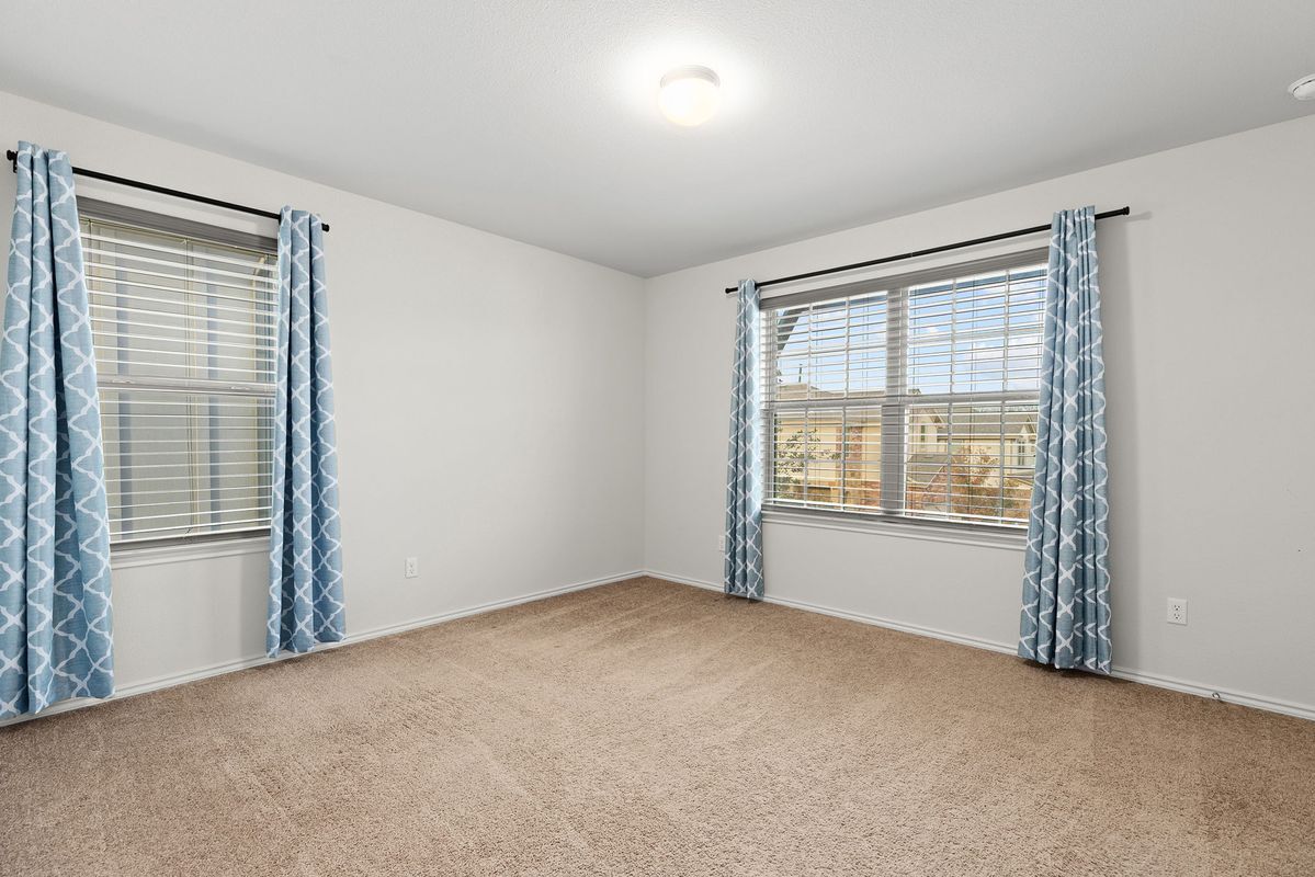 Building Photo - 3651 Sandy Brook Dr