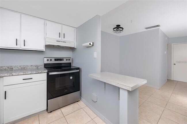 Building Photo - 1062 85th Terrace N