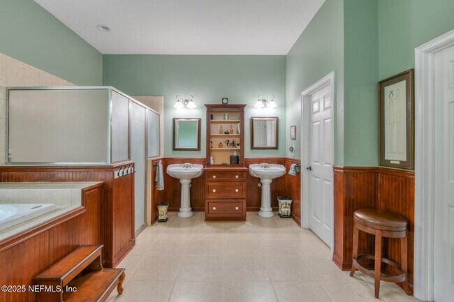 Building Photo - 3316 E Heritage Cove Dr