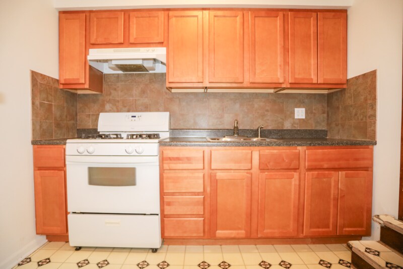 Building Photo - 4958 N Damen Ave