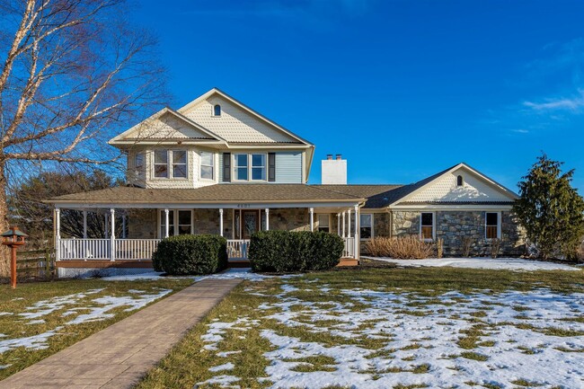 Building Photo - WELLER ESTATES