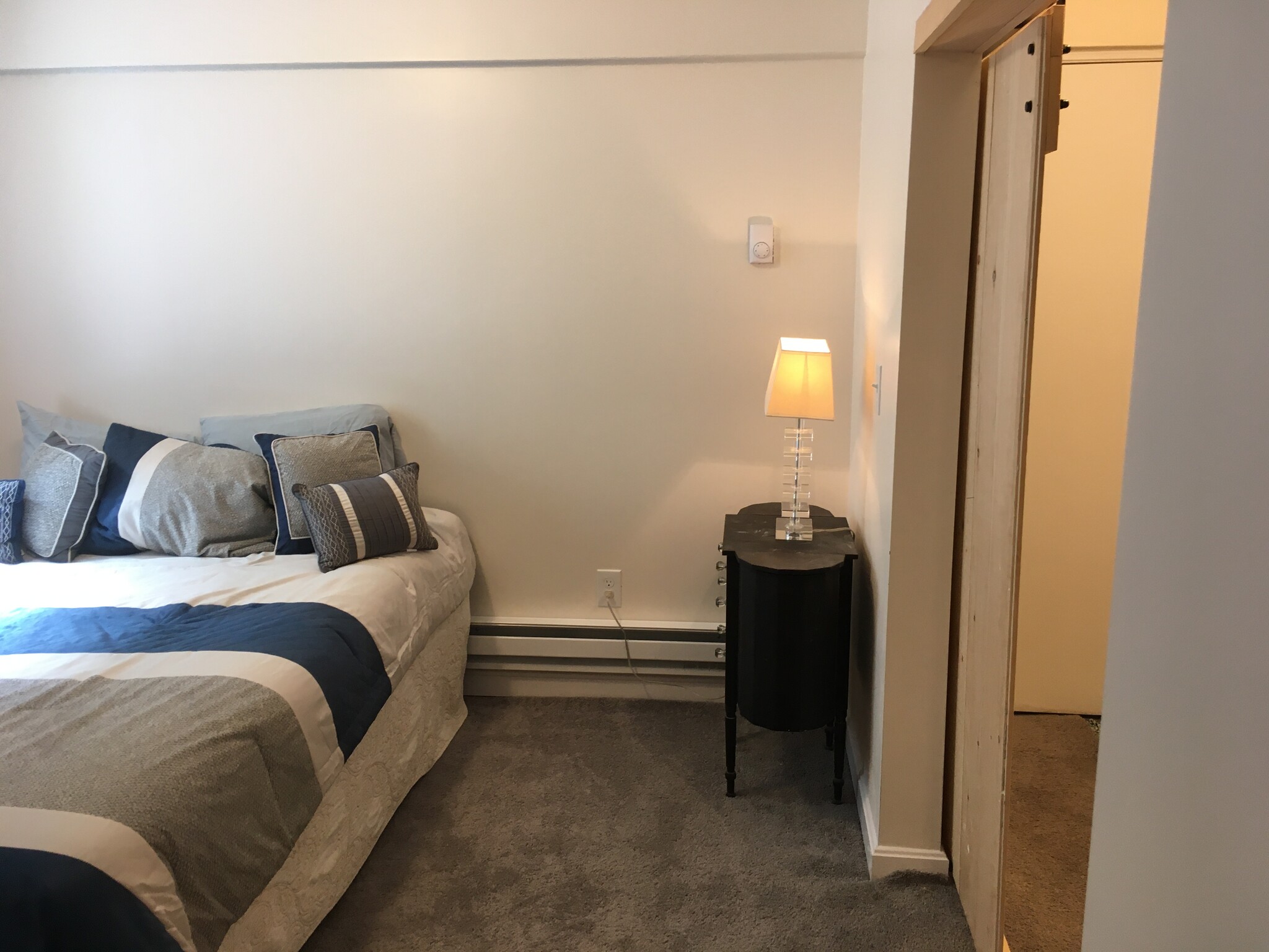 Seperate Thermostat - 61 Pennichuck St