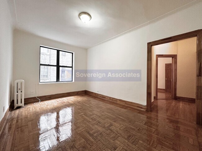 Primary Photo - 64 West 108th Street