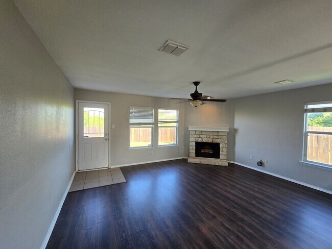 Building Photo - 12600 Pricklybranch Dr