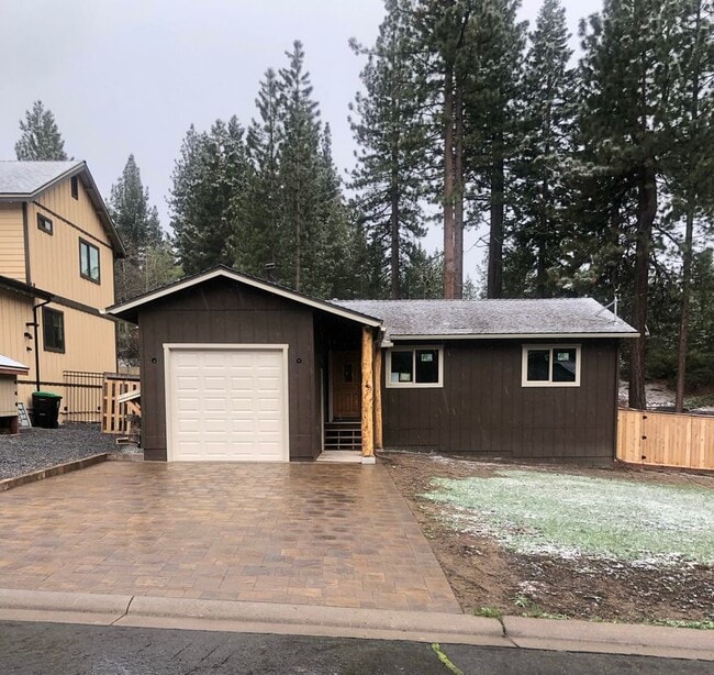 Building Photo - 1193 Nottaway Dr