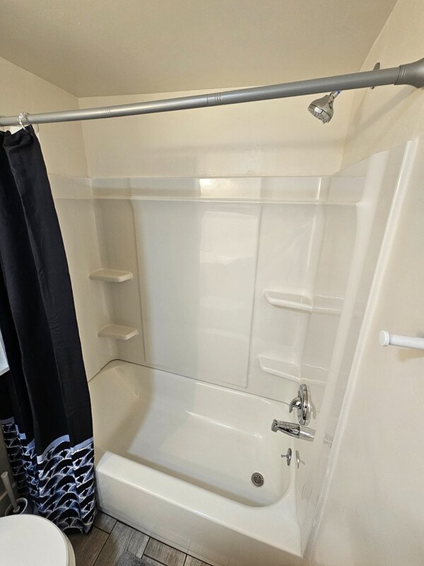 Building Photo - 6339 Jeff St