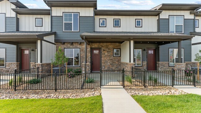 Building Photo - 822 Mangold Ln