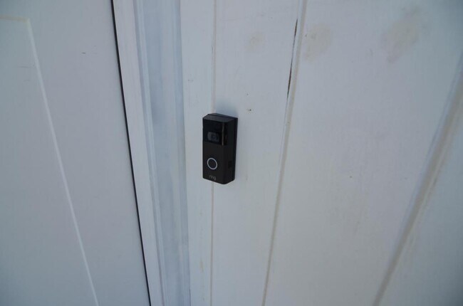 Building Photo - 126 22nd Ave