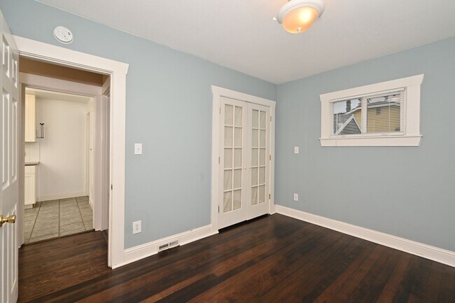 Building Photo - 758 N 66th St