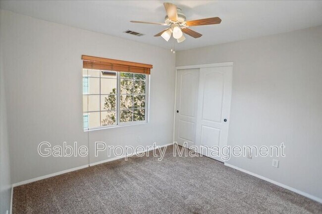 Building Photo - 27210 Valderrama Dr