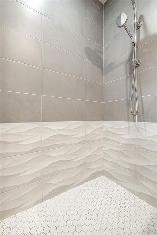 Building Photo - 222 S Audubon Ave