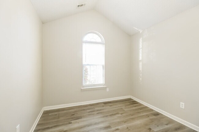 Building Photo - 10328 Taftnale Ct