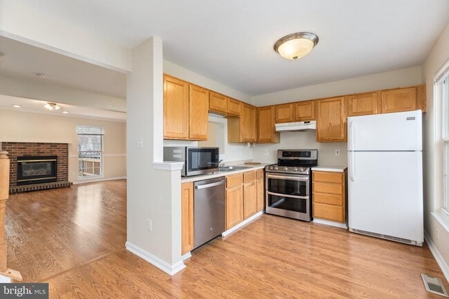Building Photo - 4302 Cider Barrel Ct