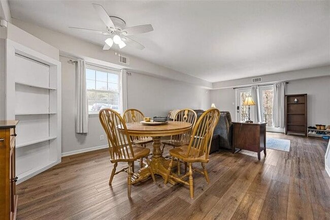 Building Photo - $1,750 | 3 Bedroom, 2.5 Bathroom Townhouse | Pet Friendly* | Available for August 1st, 2026 Move In!