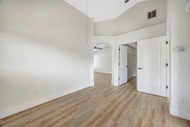 Building Photo - 19026 Fishermans Bend Dr