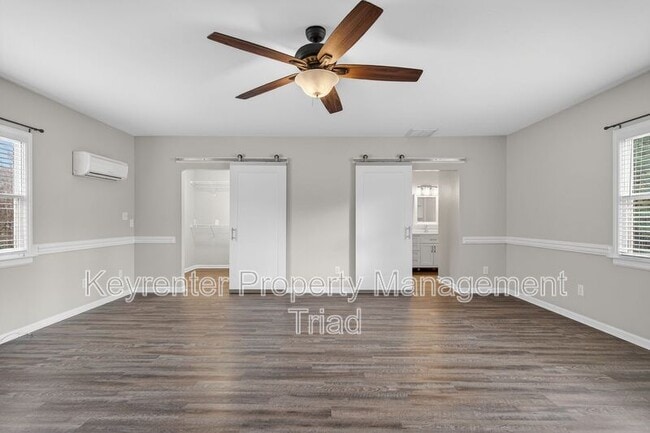 Building Photo - 8022 Linville Rd