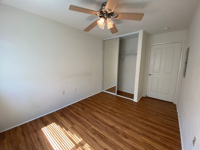 Building Photo - Available Now - 91-1027 Kamaaha Ave, #606