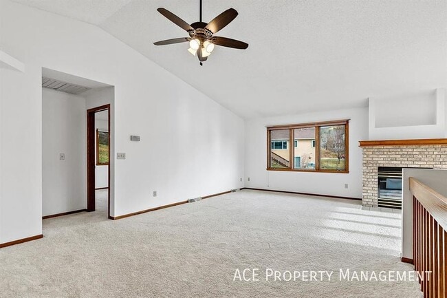 Building Photo - 5116 Stoney Creek Ct