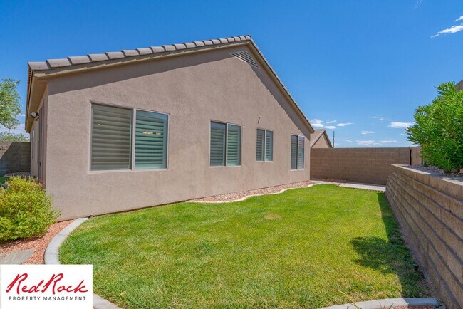 Building Photo - 3 Bedroom Coral Canyon Home on Corner Lot