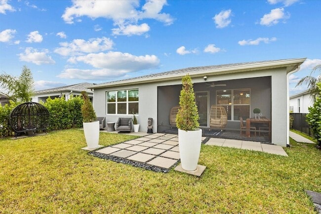 Building Photo - 9165 Remy Ln