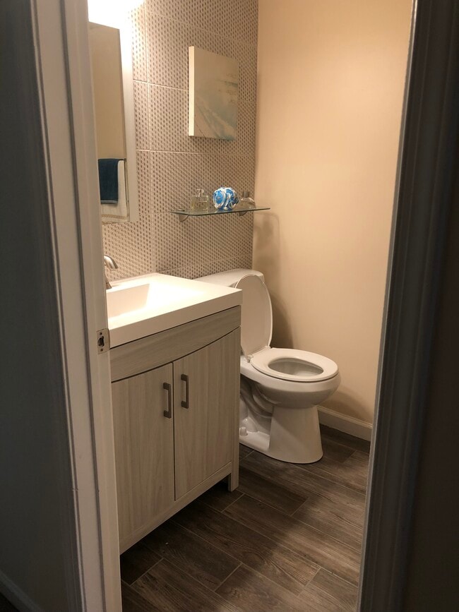 Building Photo - 1107 Deer Run