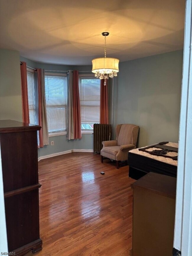 Building Photo - 160 N 16th St