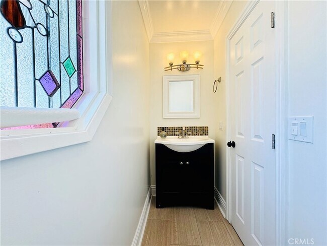 Building Photo - 23861 Crosson Dr