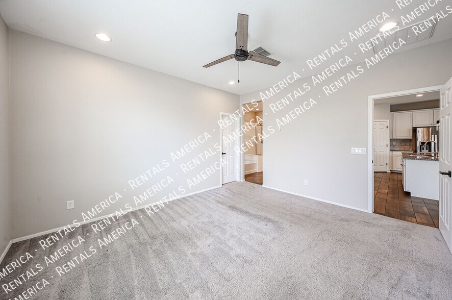 Building Photo - 5211 W Leodra Ln