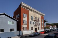 Building Photo - 33 Horizon Ave