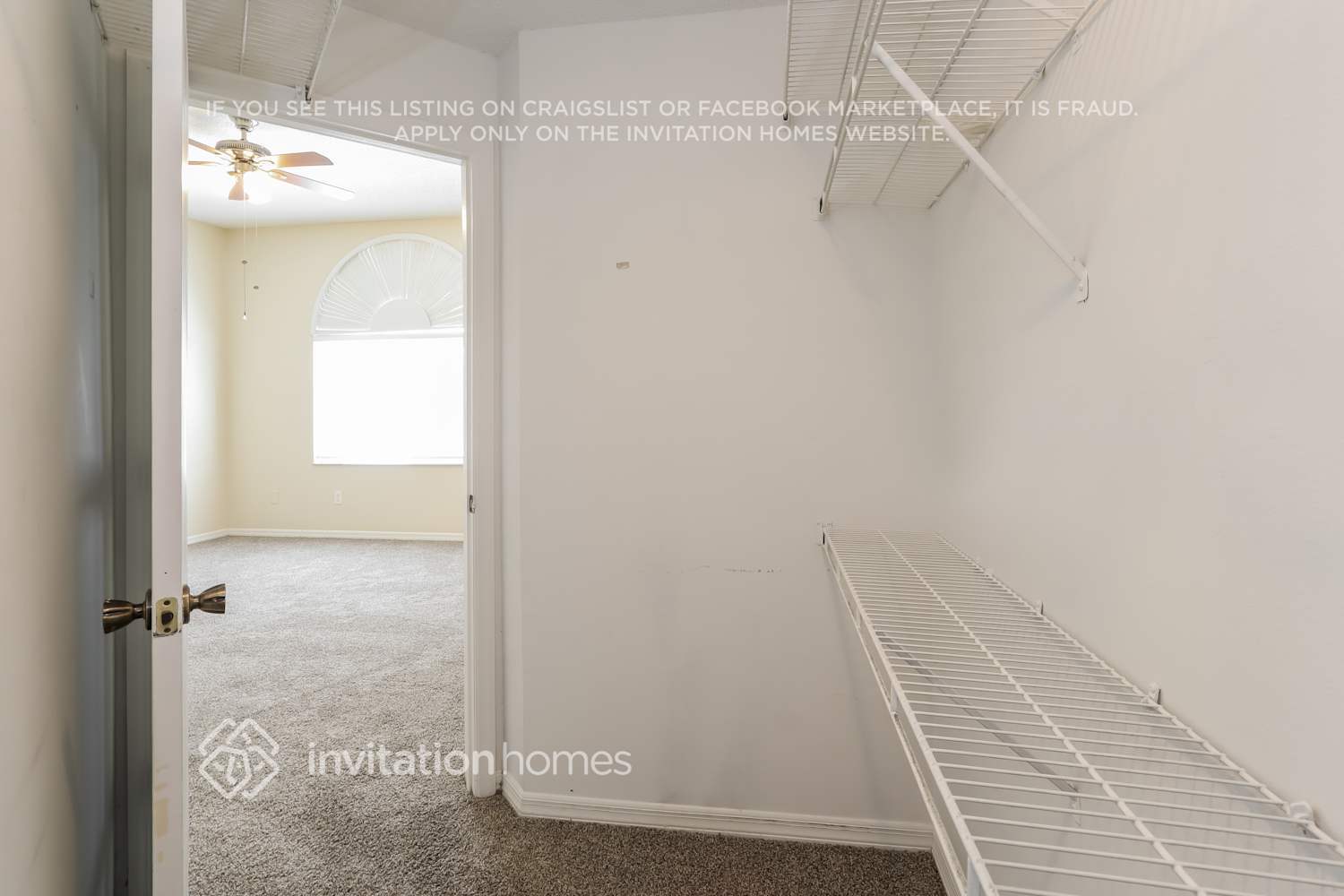 Building Photo - 4004 Fontana Pl