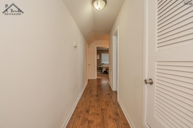 Building Photo - 4306 Briar Cliff Dr